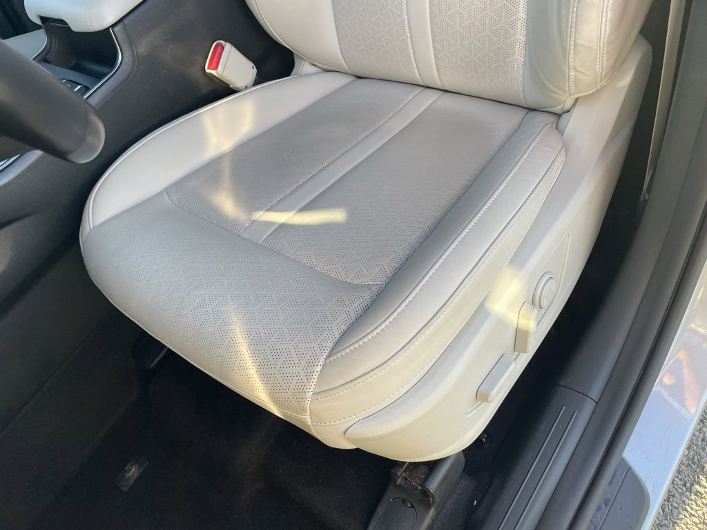 Used 2022 Kia Sorento S image 25