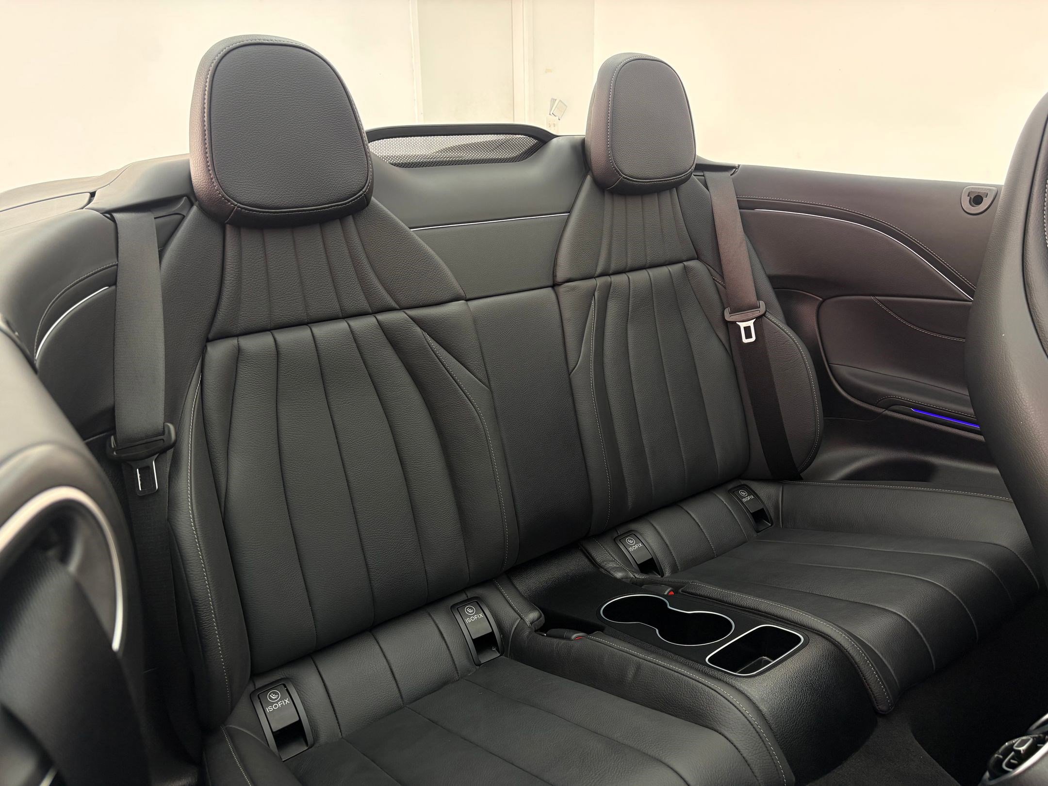 Used 2025 Mercedes-Benz CLE 450 4MATIC Cabriolet image 22