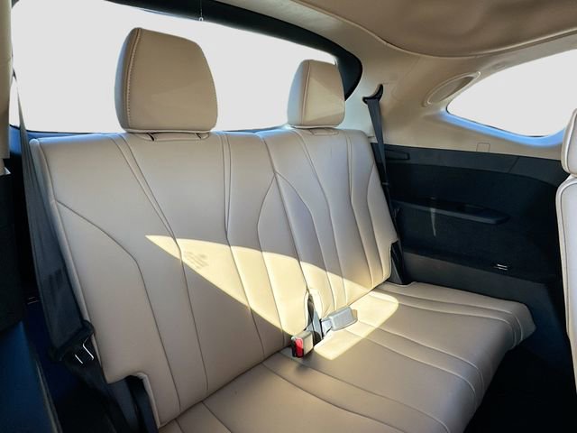 Used 2025 Acura MDX w/ Technology Package image 31