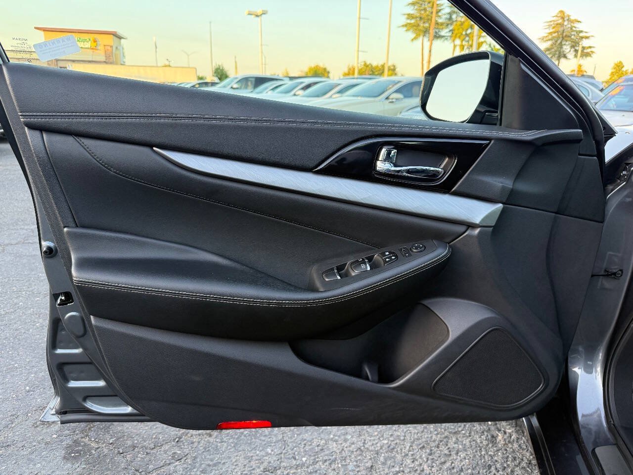 Used 2017 Nissan Maxima 3.5 SV FWD image 10