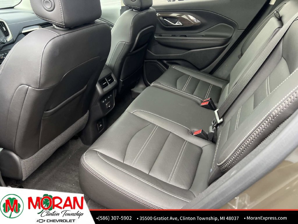 Certified 2023 GMC Terrain Denali w/ Denali Premium Package AWD/4WD image 14