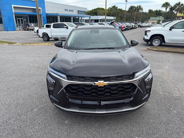New 2026 Chevrolet Trax LT w/ Driver Confidence Package FWD image 8