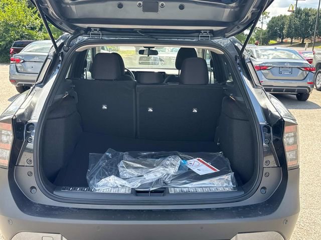 New 2025 Nissan Kicks SV w/ SV Premium Package image 13