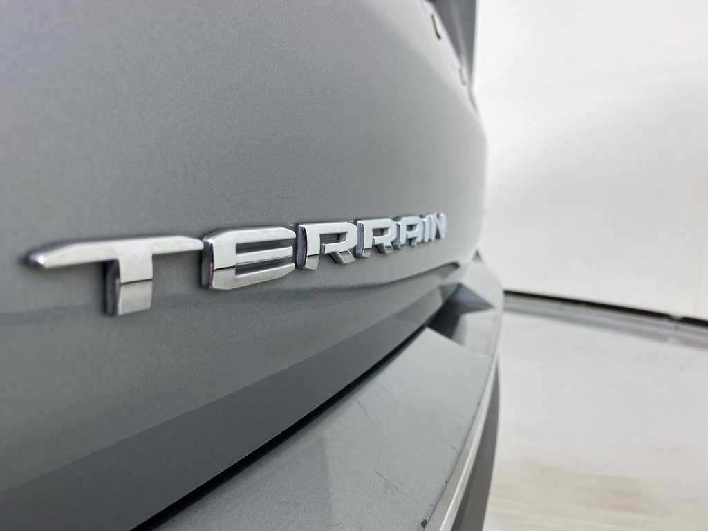 Used 2023 GMC Terrain SLT image 35