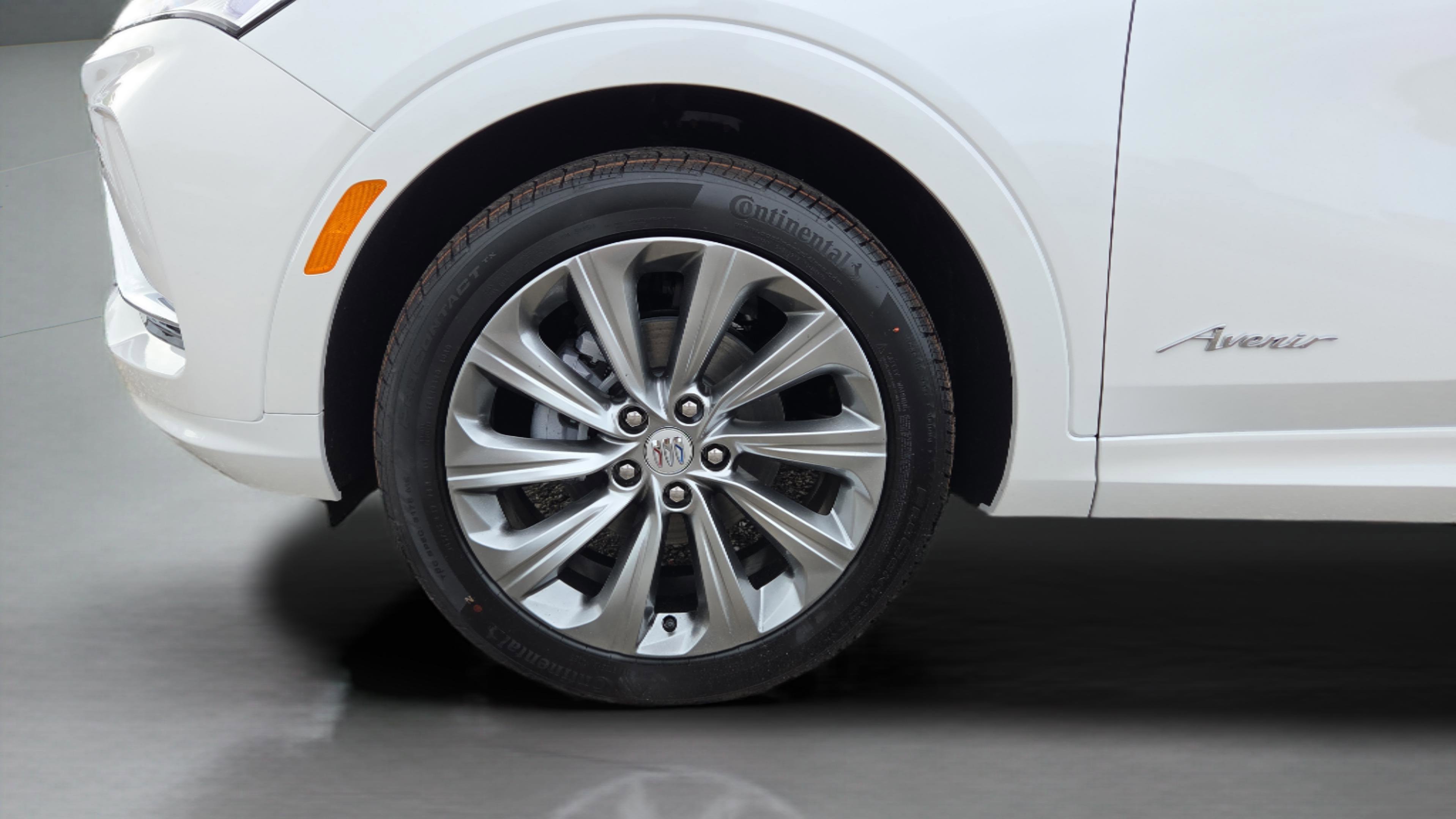 New 2026 Buick Envista Avenir FWD image 30