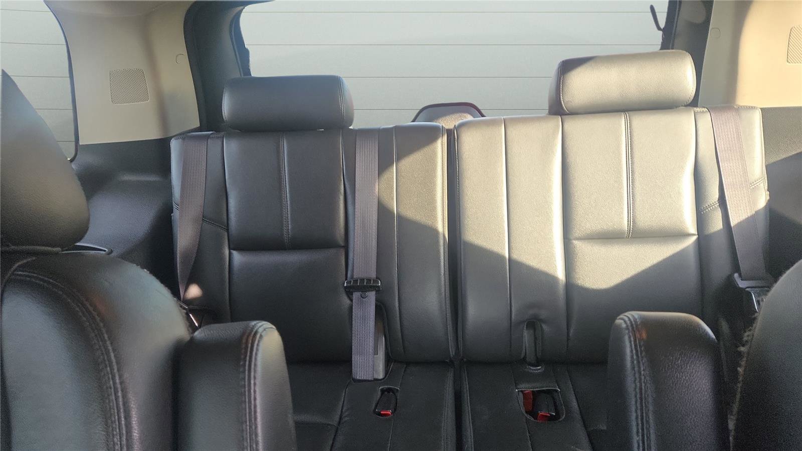 Used 2012 GMC Yukon SLT w/ Regional Value Package image 31