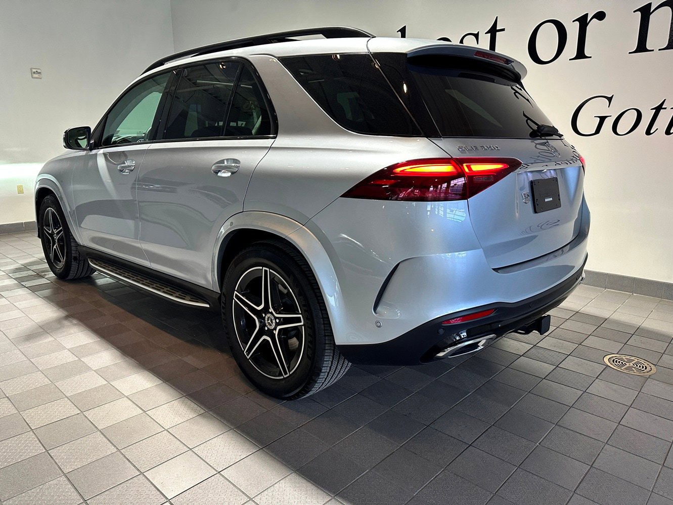 Certified 2026 Mercedes-Benz GLE 350 4MATIC image 6