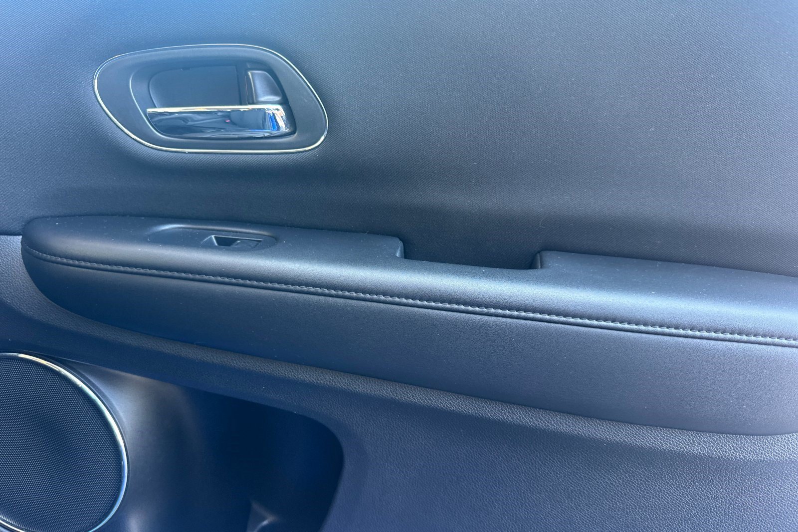 Used 2018 Honda HR-V EX image 20