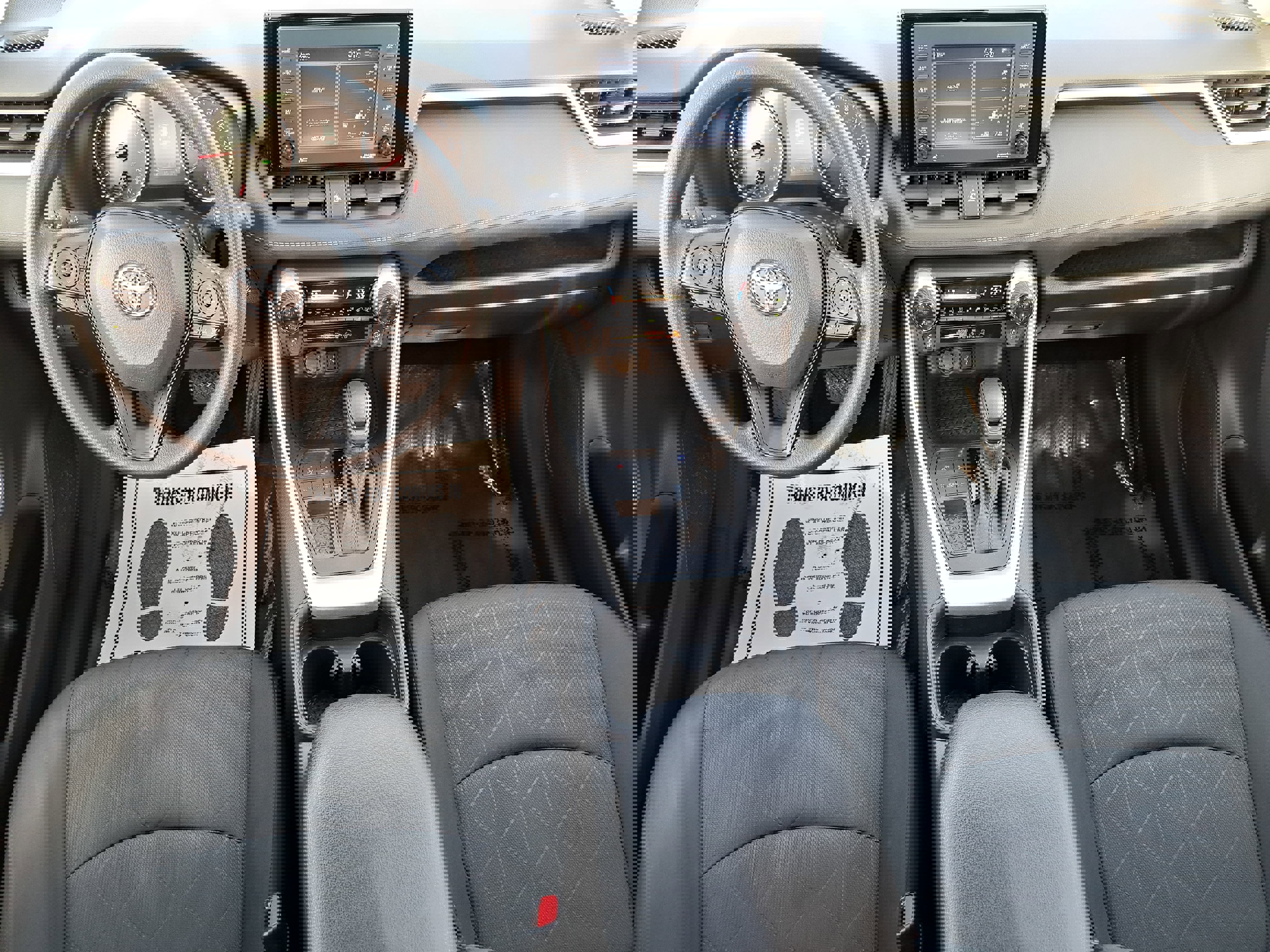 Used 2021 Toyota RAV4 XLE image 9