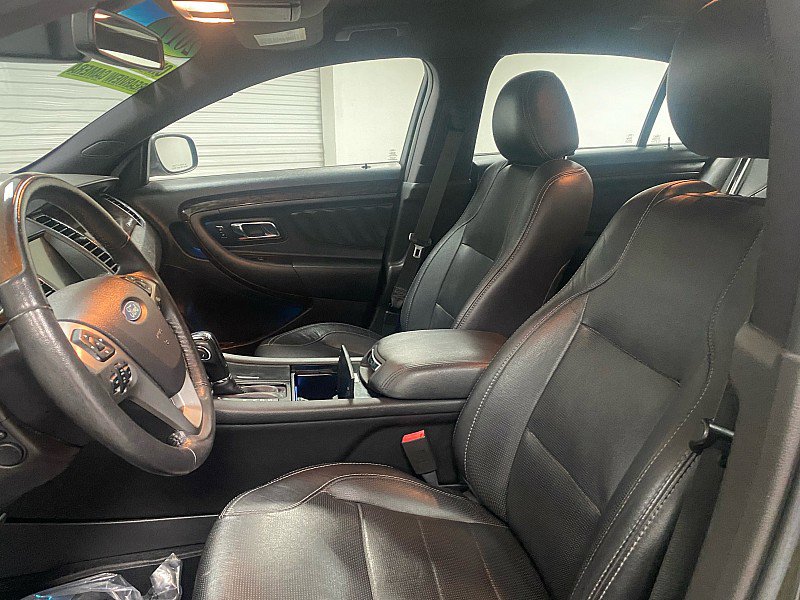 Used 2017 Ford Taurus Limited w/ Driver Assist Package image 9