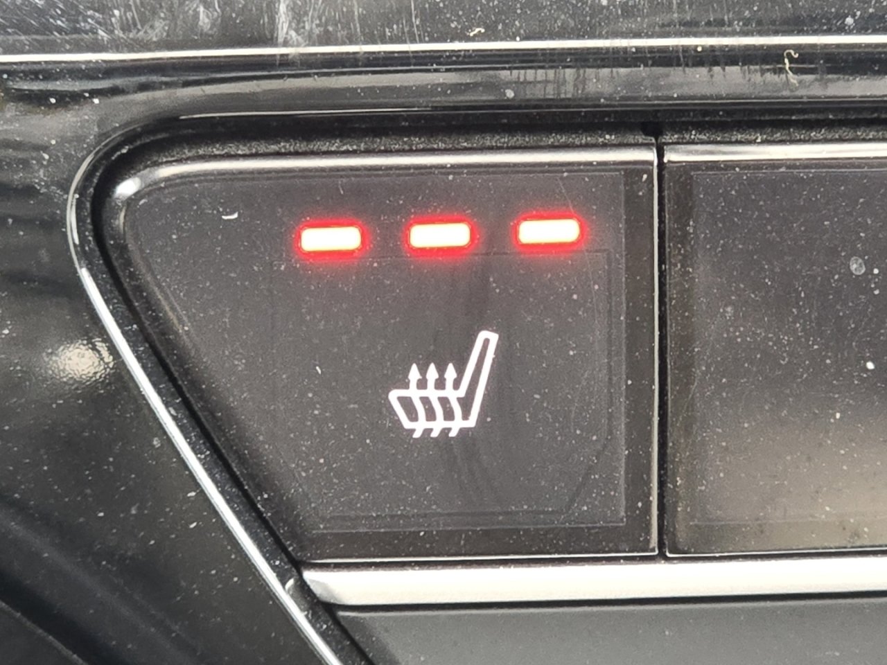 Used 2023 Honda CR-V EX-L image 8