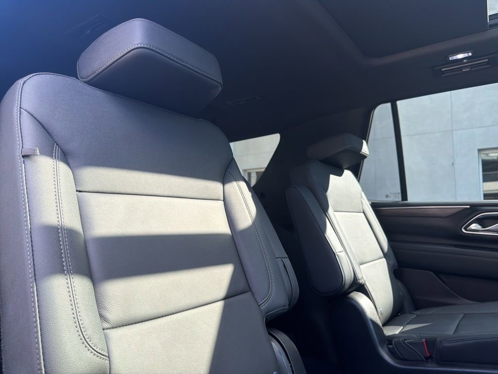 Used 2023 Chevrolet Tahoe LT w/ Luxury Package image 29