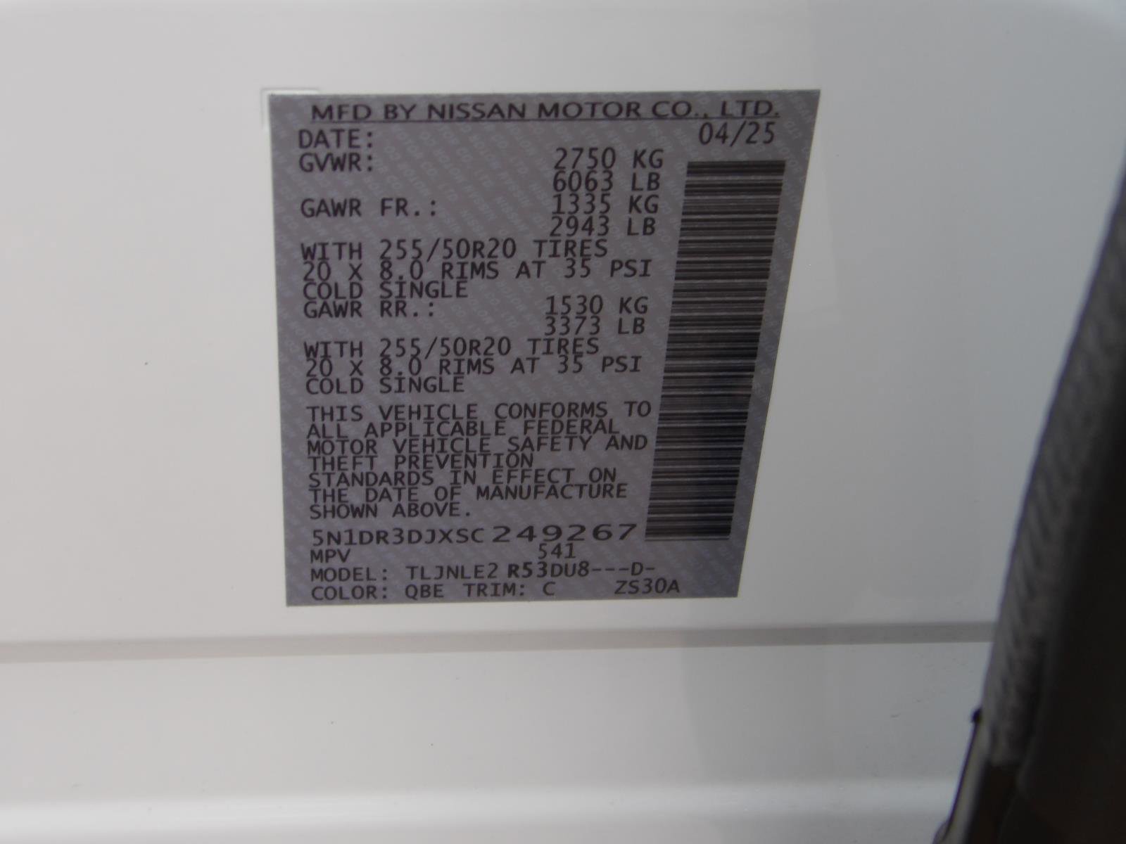 Certified 2025 Nissan Pathfinder Platinum w/ Cargo Package image 16