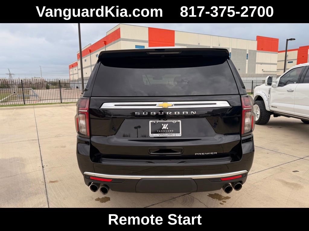 Used 2024 Chevrolet Suburban Premier image 3