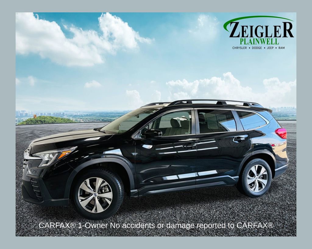 Used 2024 Subaru Ascent Premium w/ Convenience Package image 1