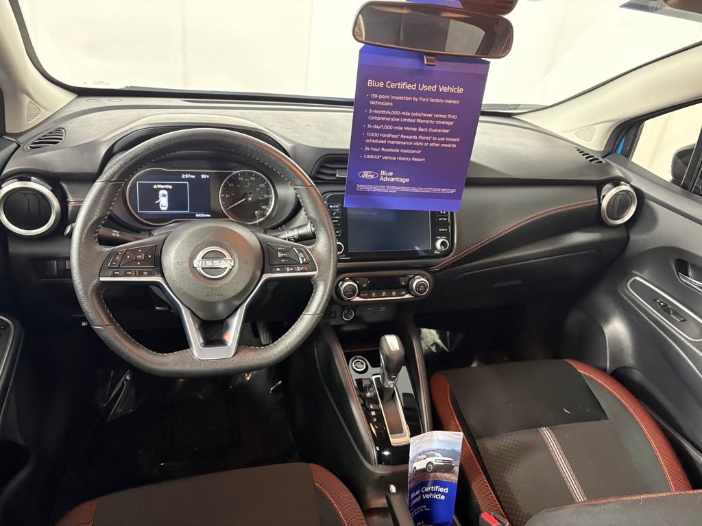 Used 2025 Nissan Versa SR w/ Trunk Package image 25