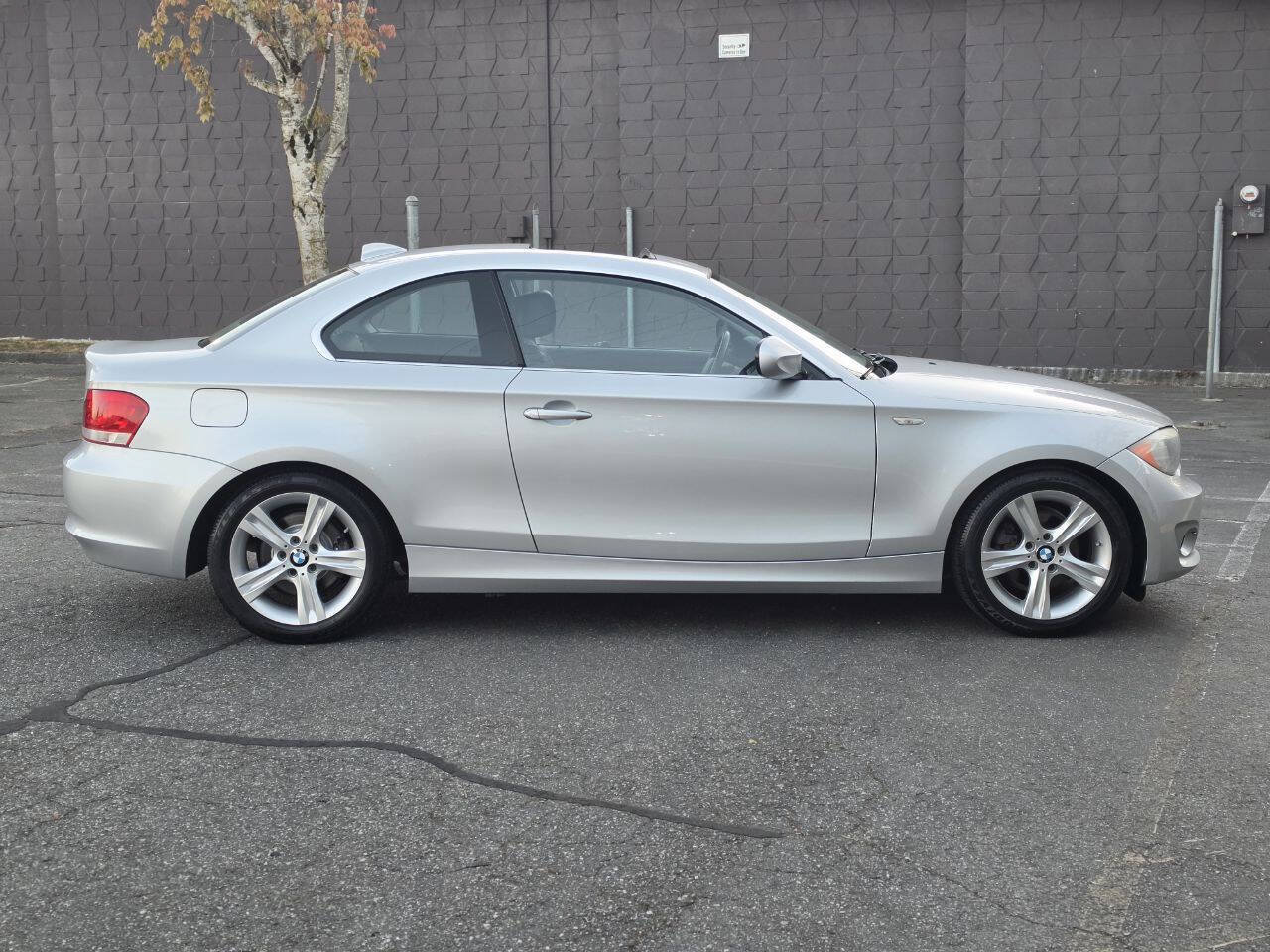 Used 2013 BMW 128i Coupe RWD image 8