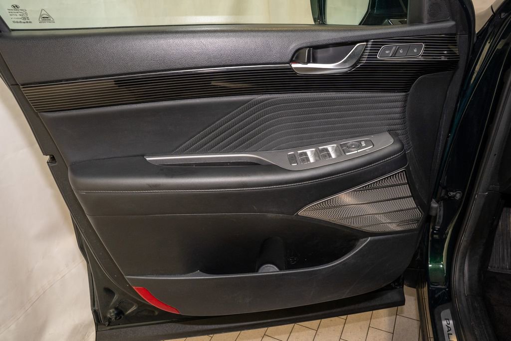 Used 2024 Hyundai Palisade Calligraphy image 14