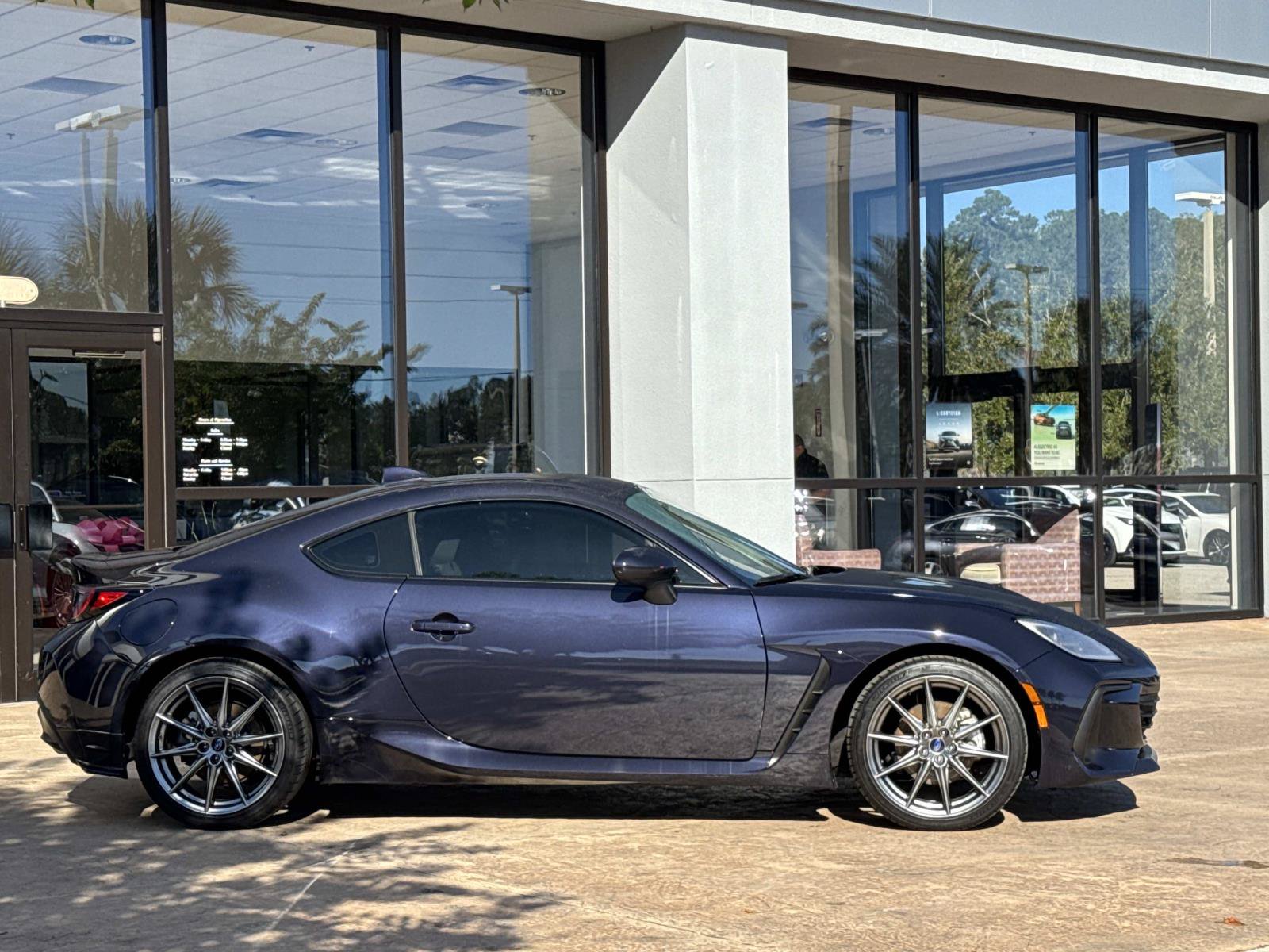 Used 2025 Subaru BRZ Limited w/ Popular Package 2 RWD image 2