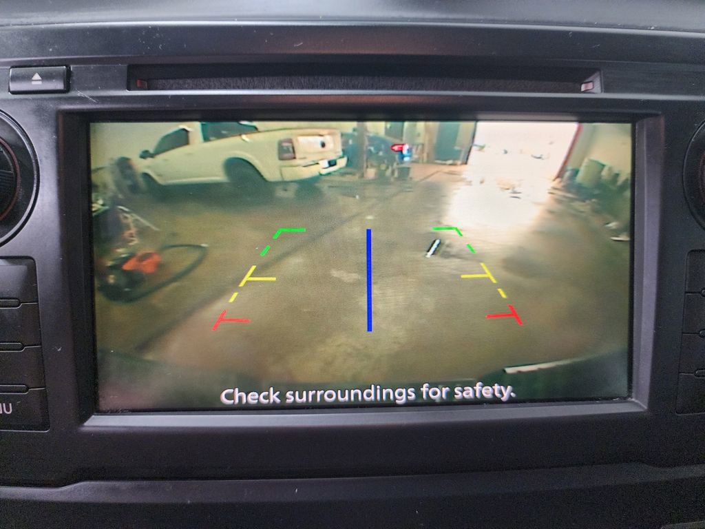 Used 2019 Nissan Titan SV w/ SV Convenience Package AWD/4WD image 19