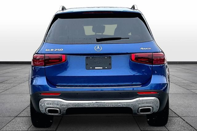New 2026 Mercedes-Benz GLB 250 4MATIC image 5