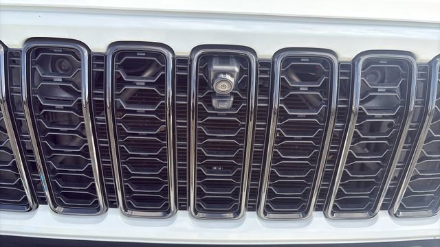 Used 2024 Jeep Wrangler High Altitude AWD/4WD image 27