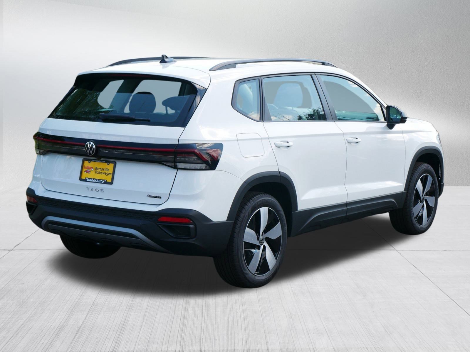 New 2025 Volkswagen Taos S image 4