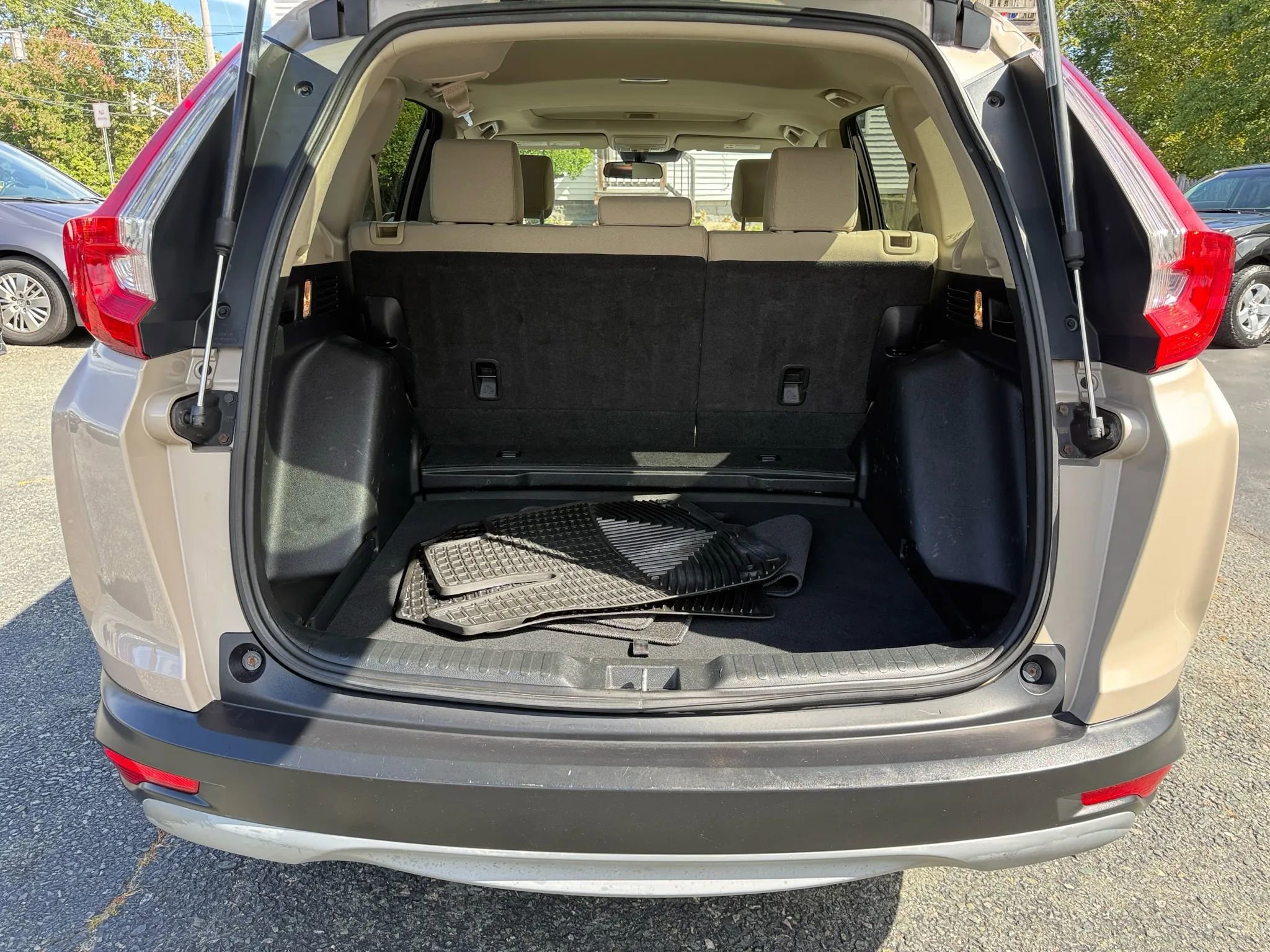 Used 2018 Honda CR-V EX image 15