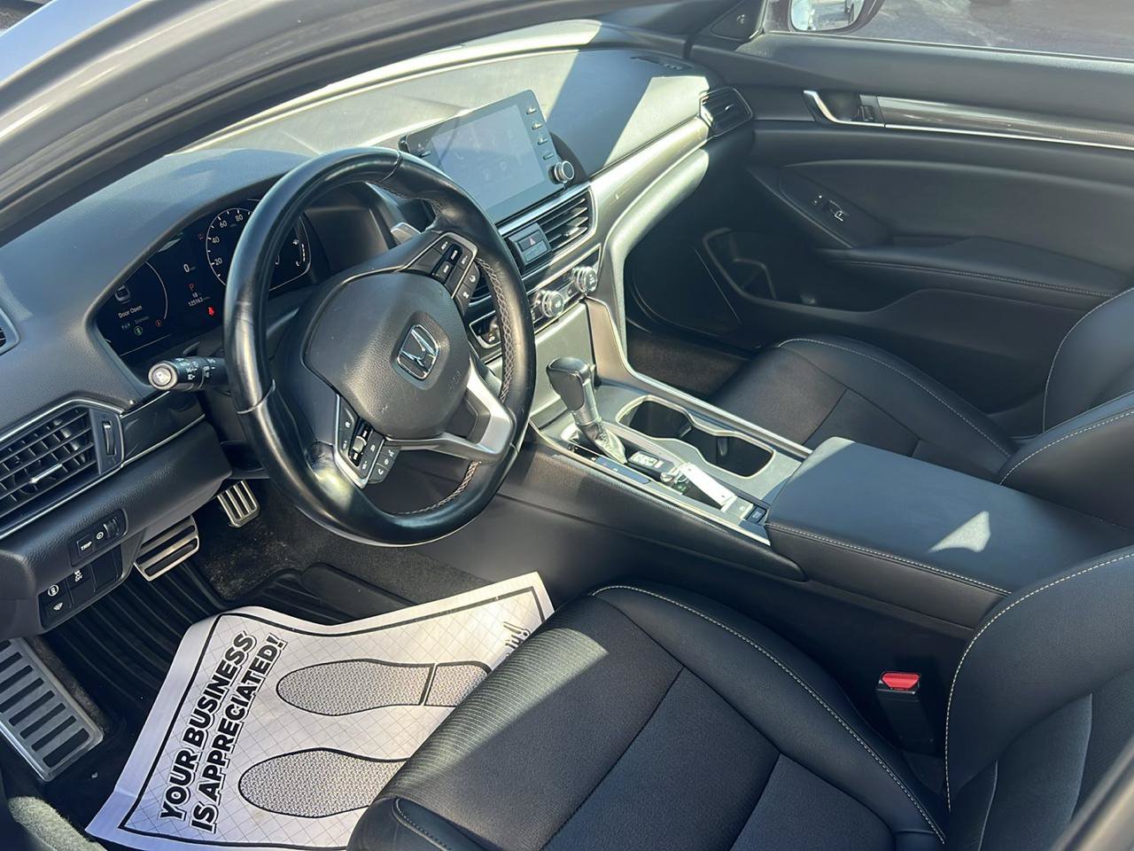 Used 2020 Honda Accord Sport image 12
