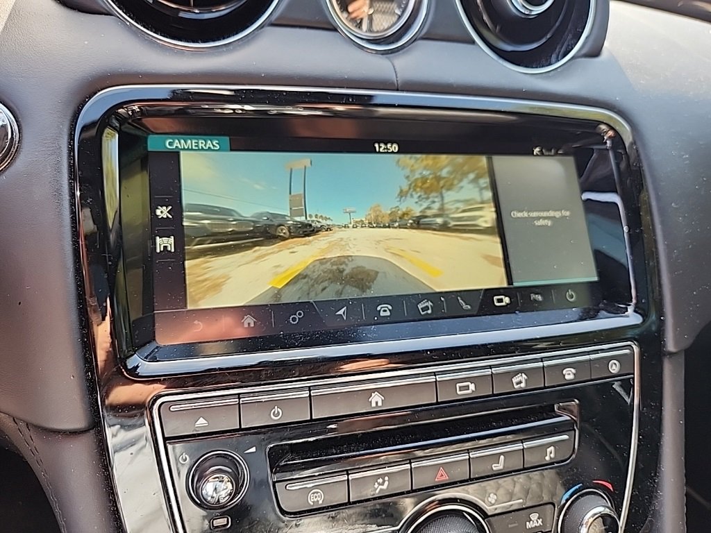 Used 2018 Jaguar XJ L Portfolio image 7