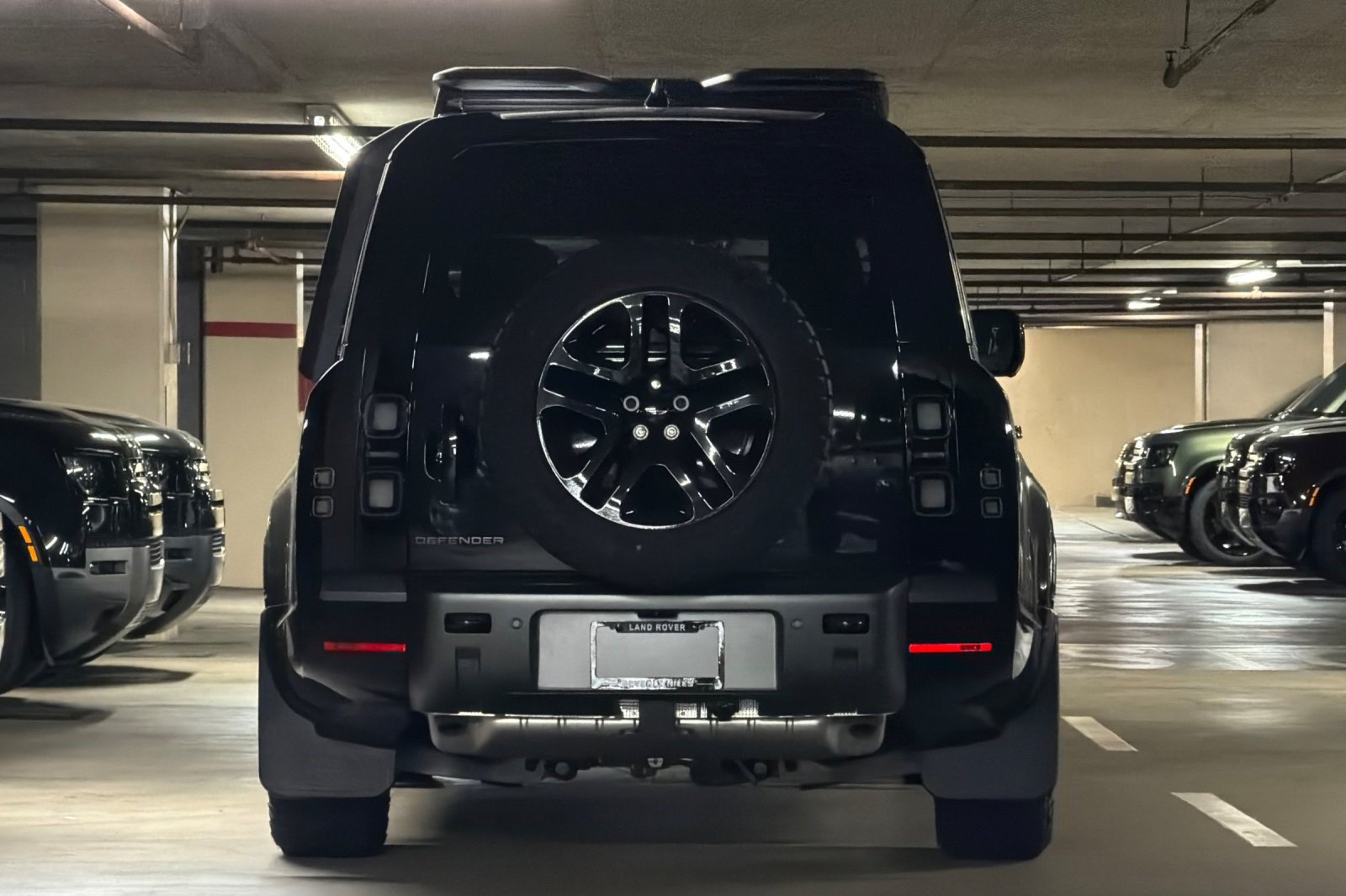New 2026 Land Rover Defender 130 Outbound AWD/4WD image 9