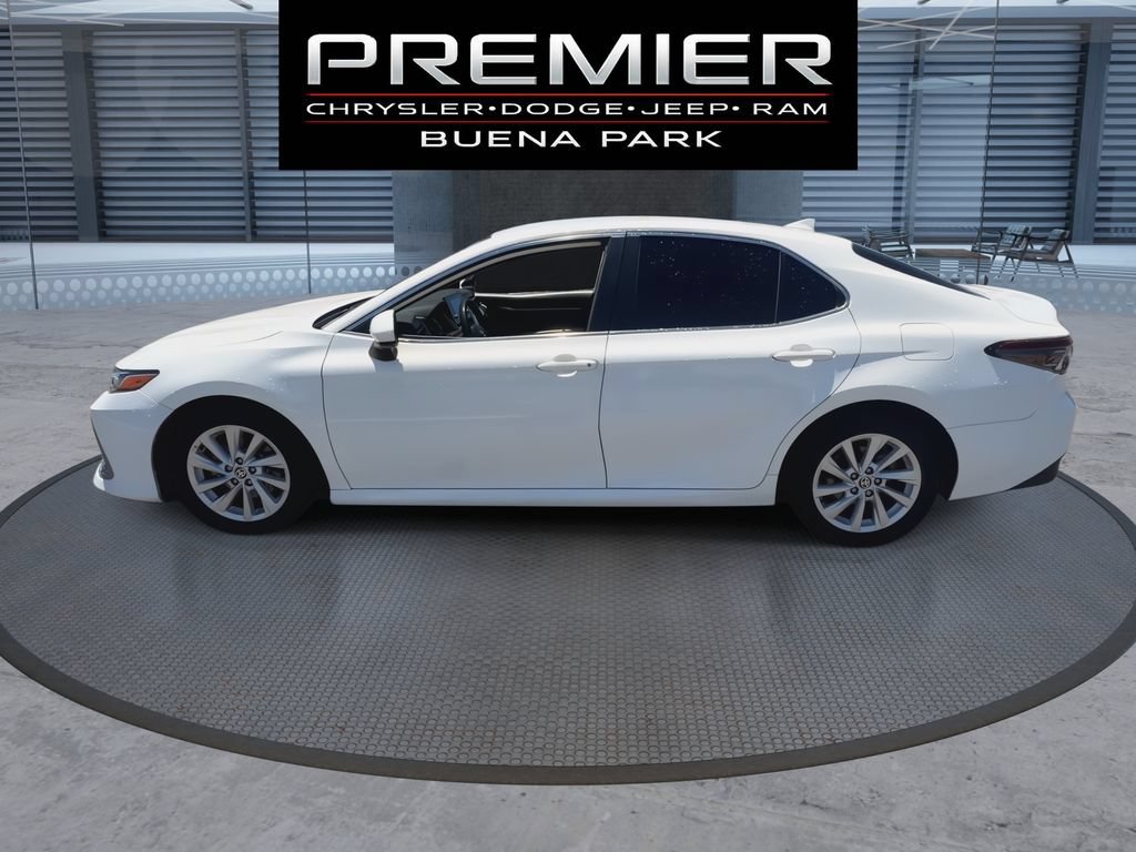 Used 2023 Toyota Camry LE w/ Protection Package (Q2) (TMS) FWD image 5