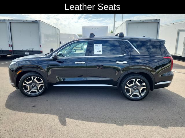 Used 2023 Hyundai Palisade SEL w/ Premium Package AWD/4WD image 4