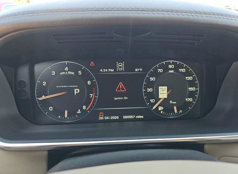 Used 2016 Land Rover Range Rover Supercharged image 6