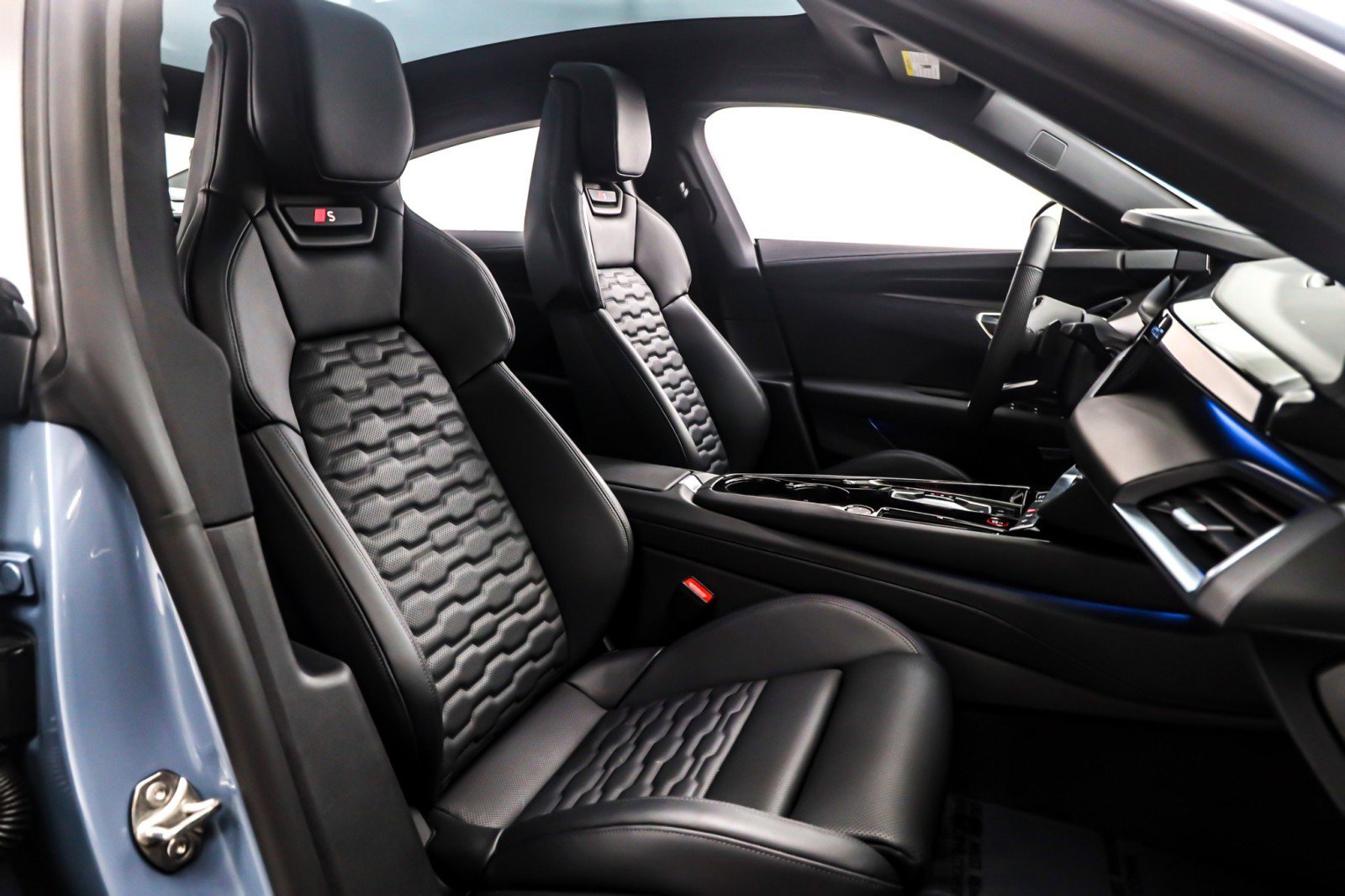 New 2026 Audi S e-tron GT Premium Plus AWD/4WD image 7