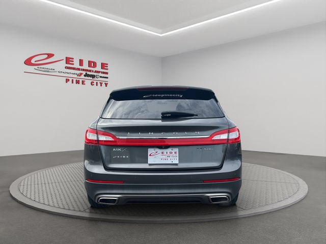 Used 2017 Lincoln MKX Reserve w/ Canadian Touring Package AWD/4WD image 9