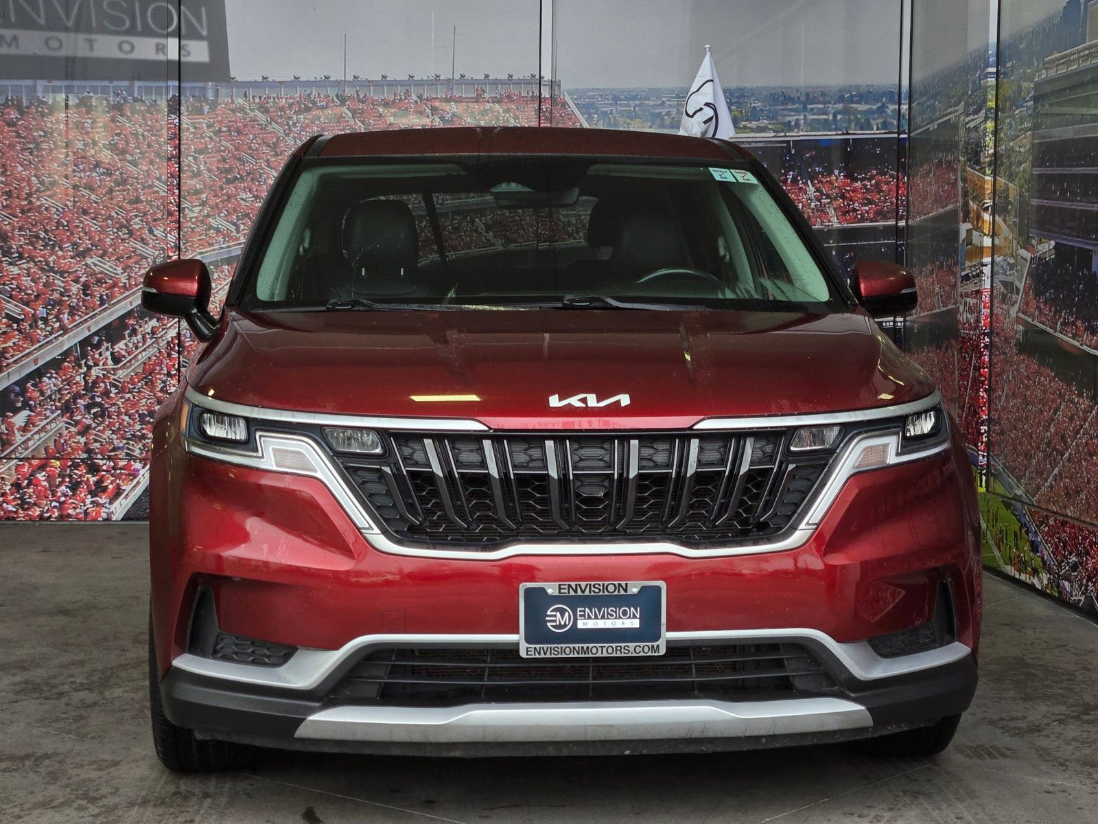 Used 2024 Kia Carnival LX image 3