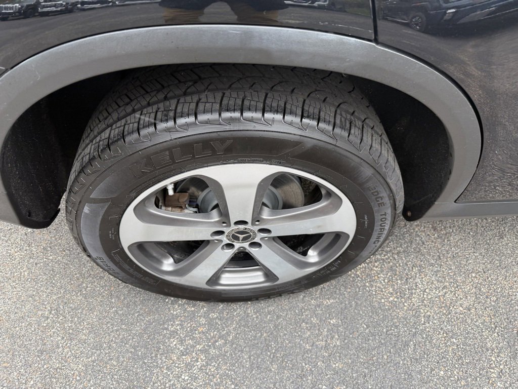 Used 2020 Mercedes-Benz GLC 300 4MATIC Coupe image 10