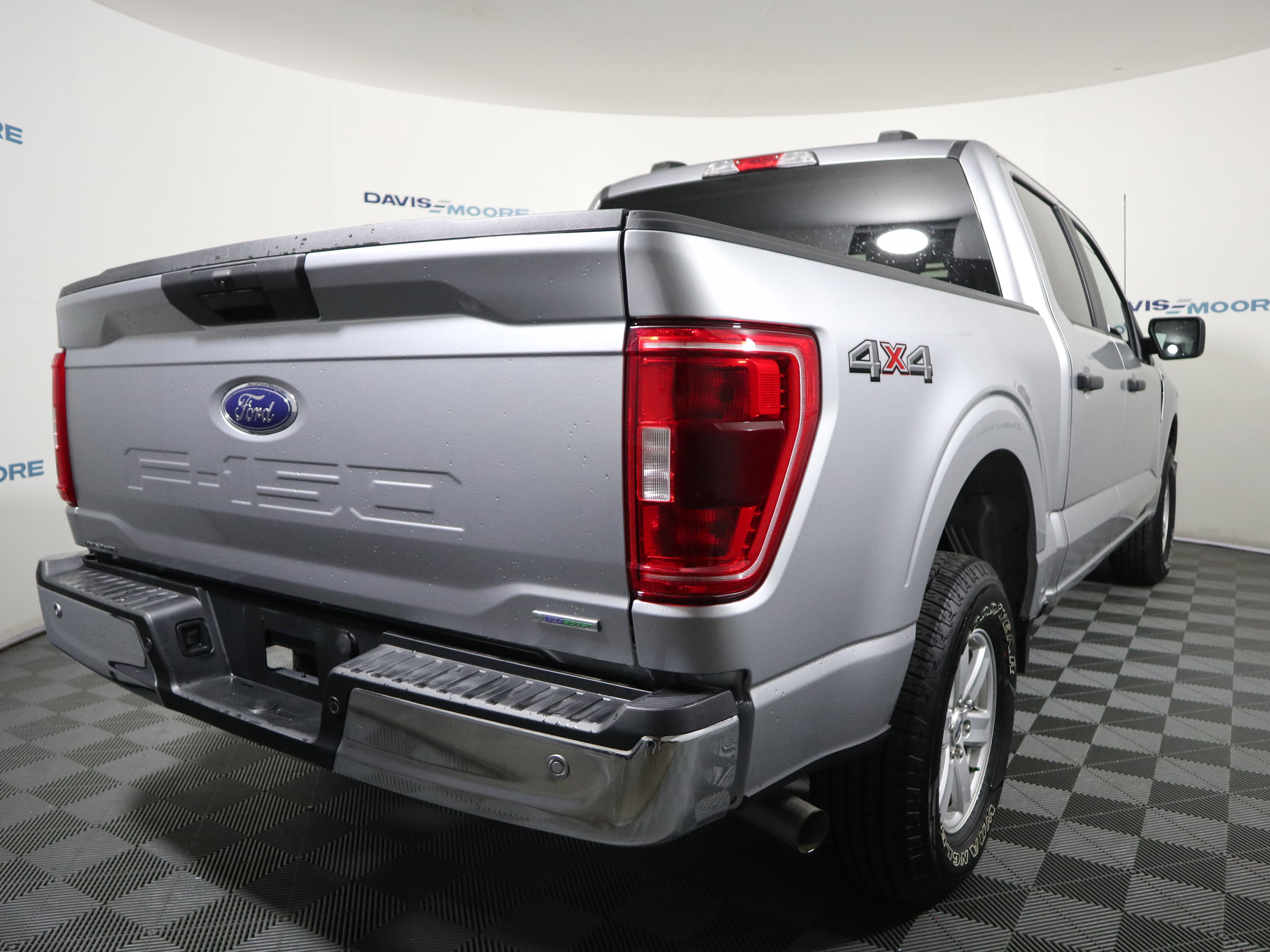 Used 2023 Ford F150 XLT image 5