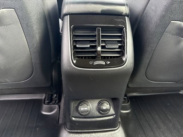 Used 2017 Kia Cadenza Premium w/ Luxury Package image 21