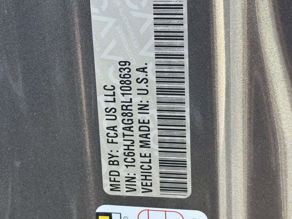 Used 2024 Jeep Gladiator Sport image 31