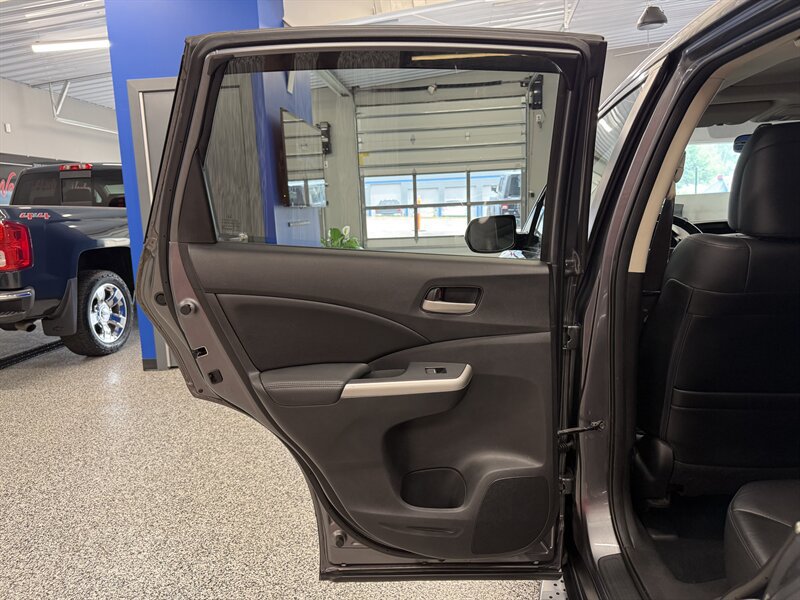 Used 2012 Honda CR-V EX-L image 28