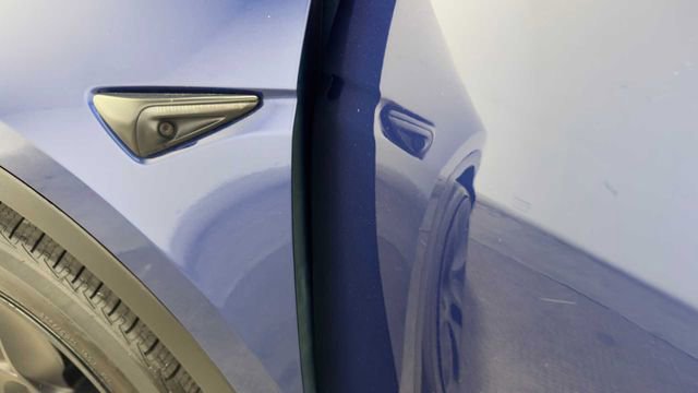 Used 2021 Tesla Model Y 2WD image 11