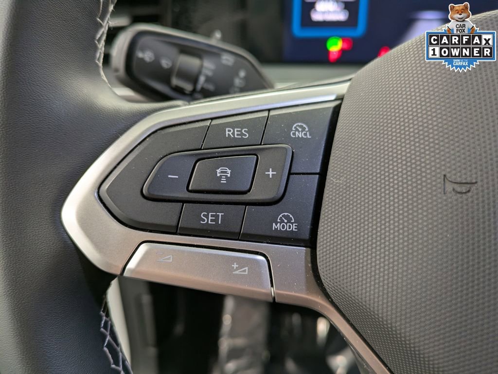 Used 2025 Volkswagen Tiguan S image 17