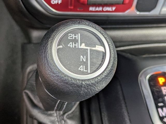 Used 2026 Jeep Gladiator Mojave AWD/4WD image 28