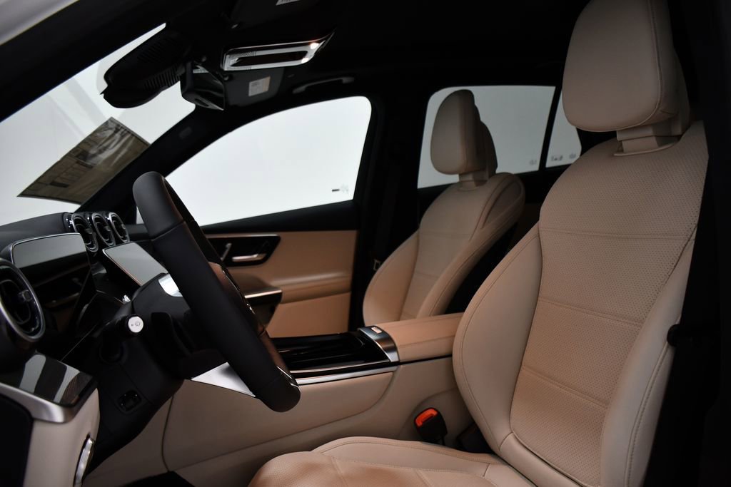 New 2026 Mercedes-Benz GLC 300 4MATIC image 16