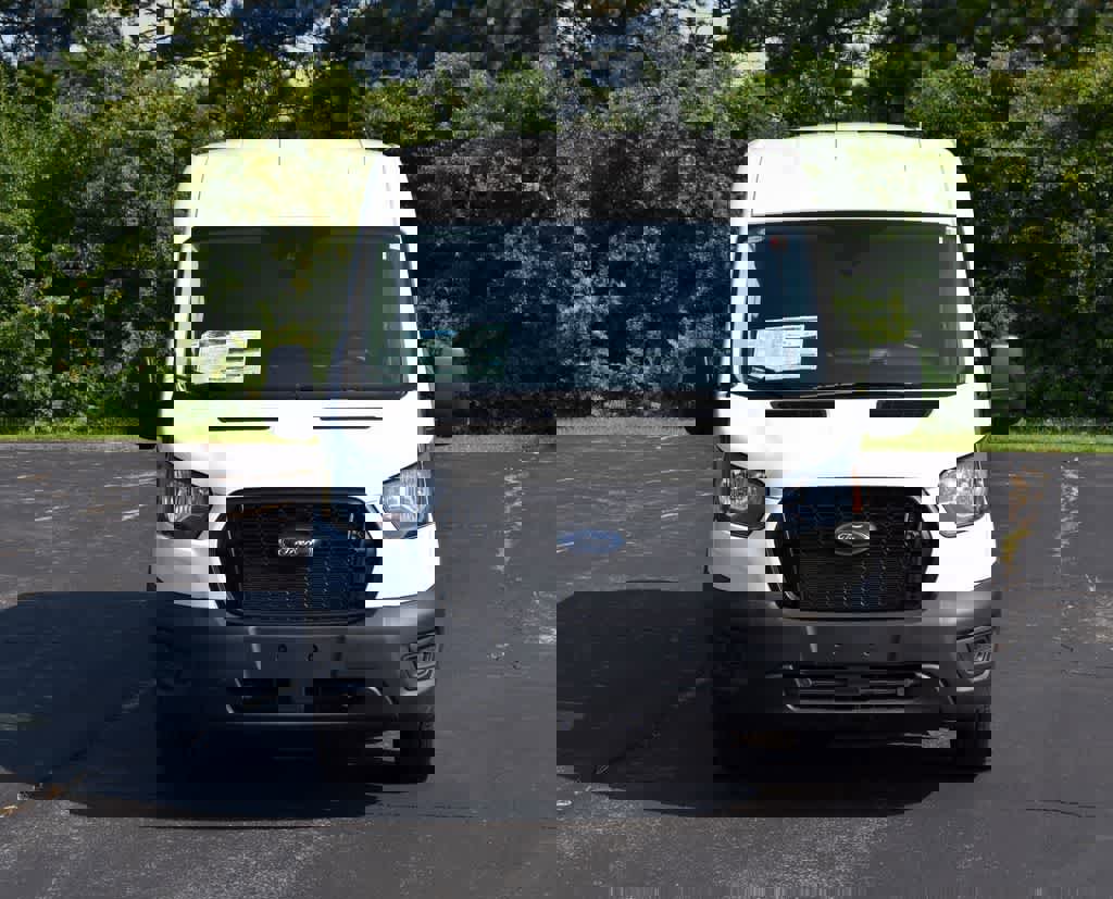 New 2025 Ford Transit 250 148 Medium Roof image 8