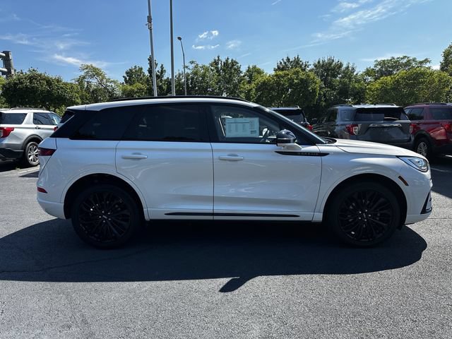 Certified 2023 Lincoln Corsair Reserve w/ Equipment Group 201A AWD/4WD image 4