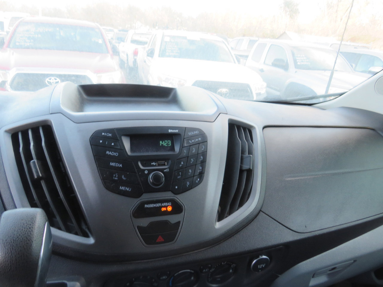 Used 2018 Ford Transit 250 130 Low Roof image 12