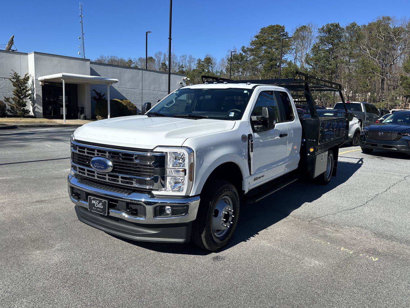 New 2026 Ford F350 XL w/ XL Chrome Package AWD/4WD image 3